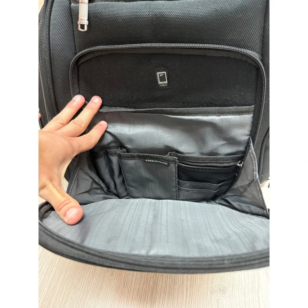 Samsonite Black Ballistic Nylon Laptop Business Backpack RFID Protection Travel